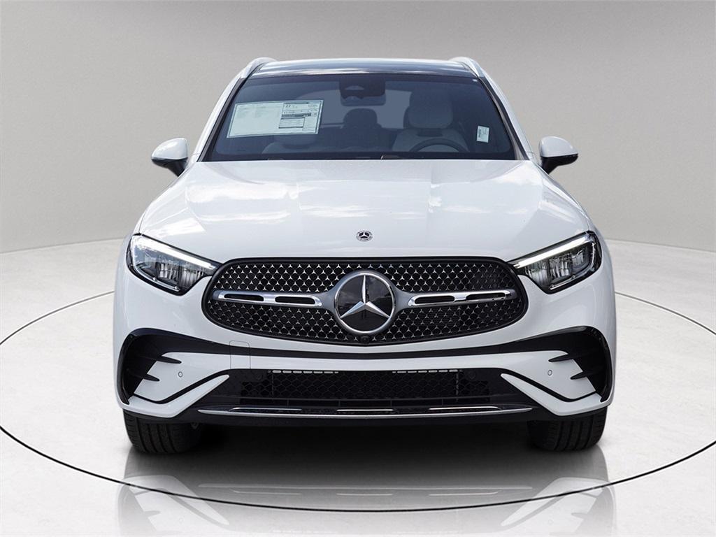 new 2026 Mercedes-Benz GLC 300 car