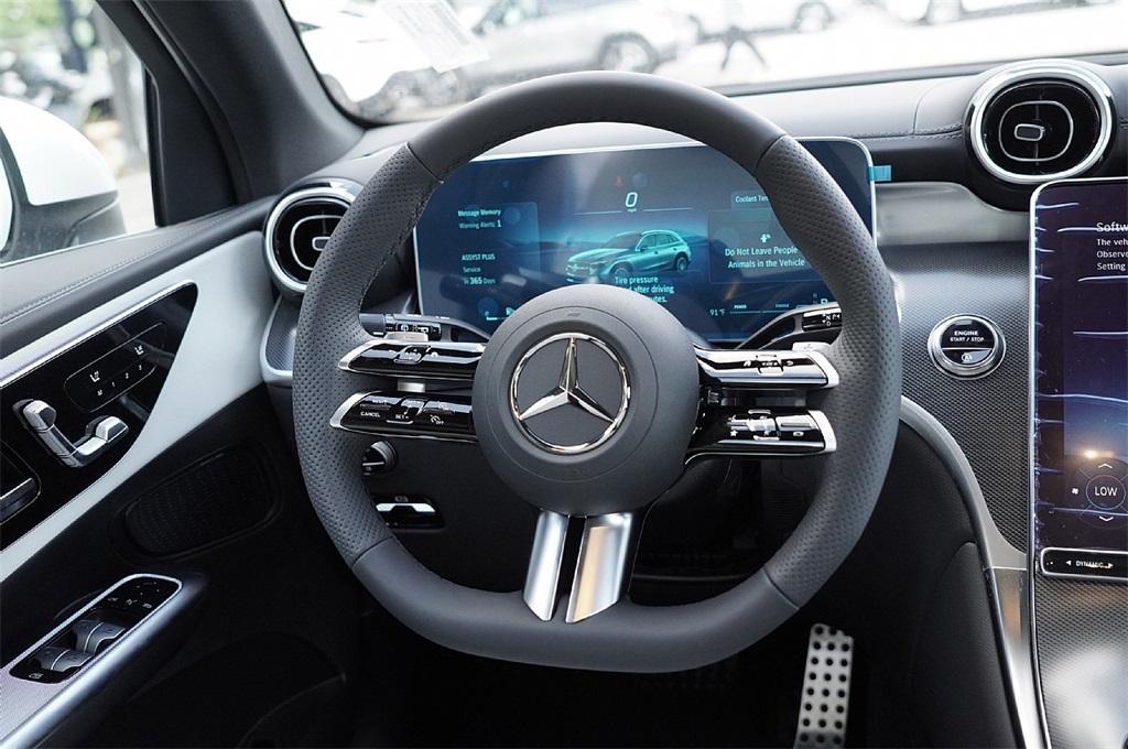 new 2026 Mercedes-Benz GLC 300 car