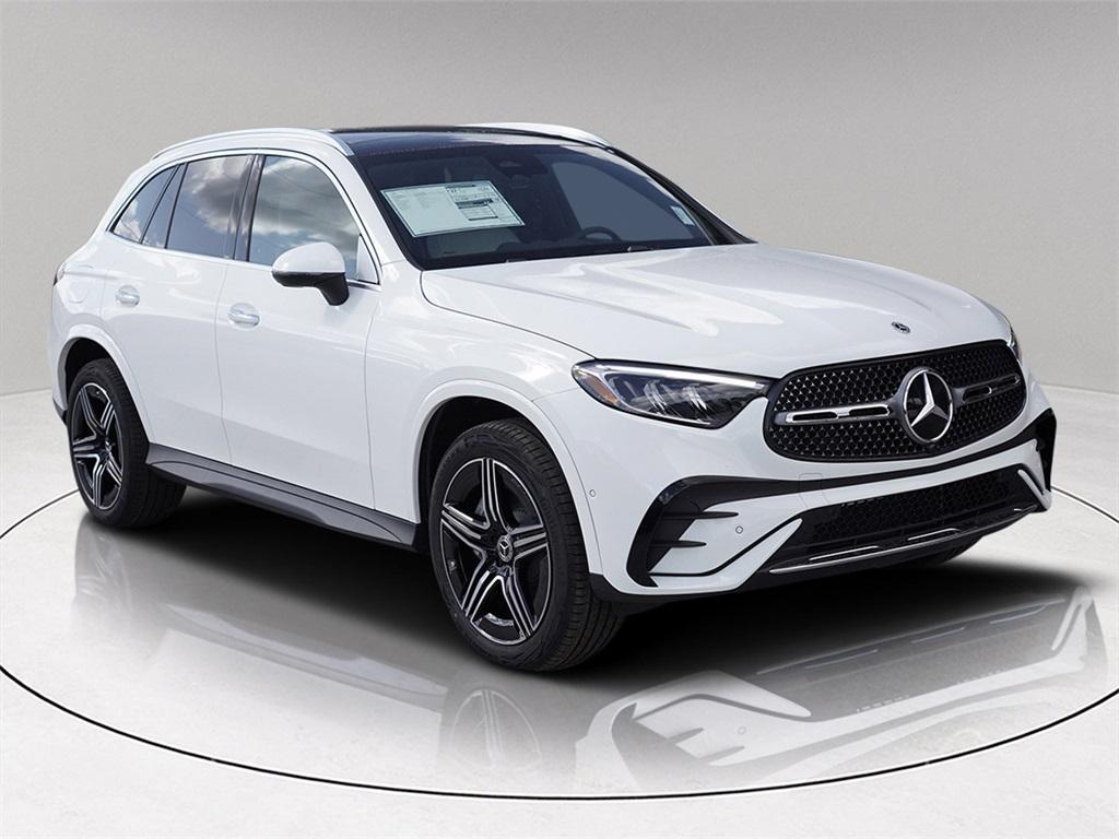 new 2026 Mercedes-Benz GLC 300 car