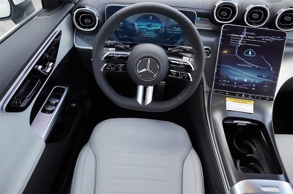 new 2026 Mercedes-Benz GLC 300 car