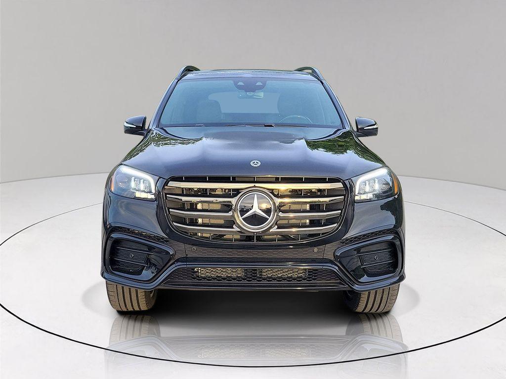 new 2026 Mercedes-Benz GLS 580 car, priced at $135,990