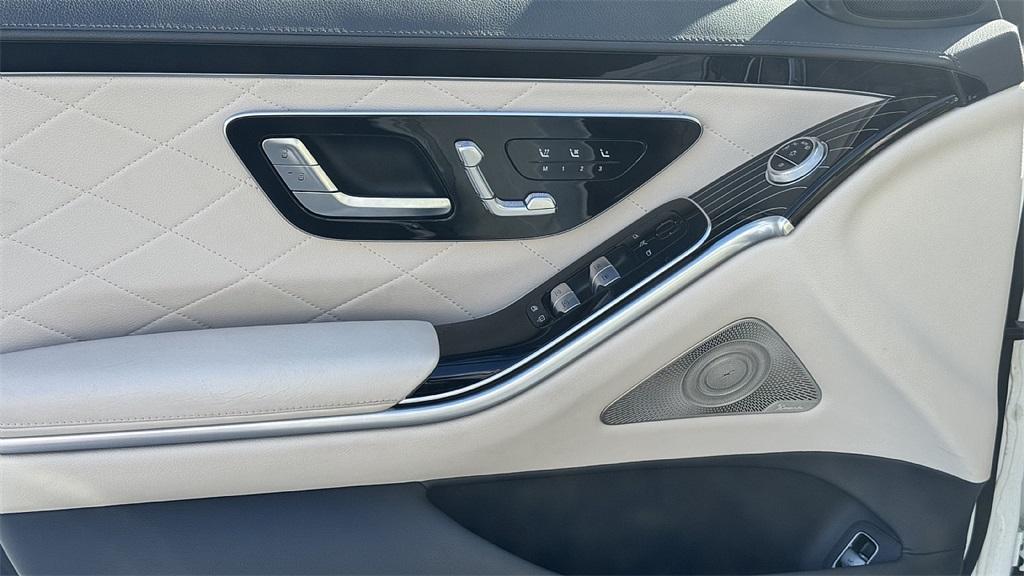 used 2022 Mercedes-Benz S-Class car, priced at $71,700