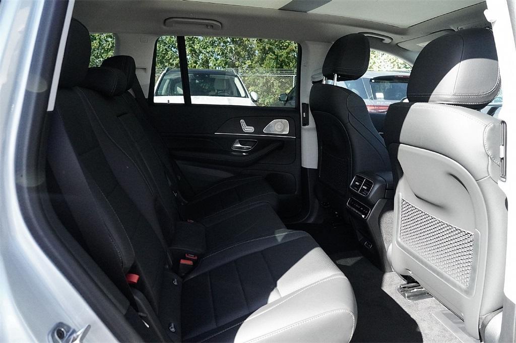 new 2026 Mercedes-Benz GLS 450 car, priced at $96,995