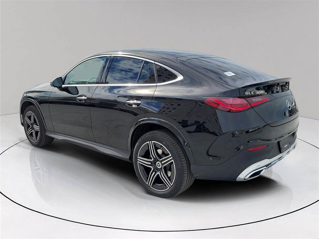 new 2026 Mercedes-Benz GLC 300 car