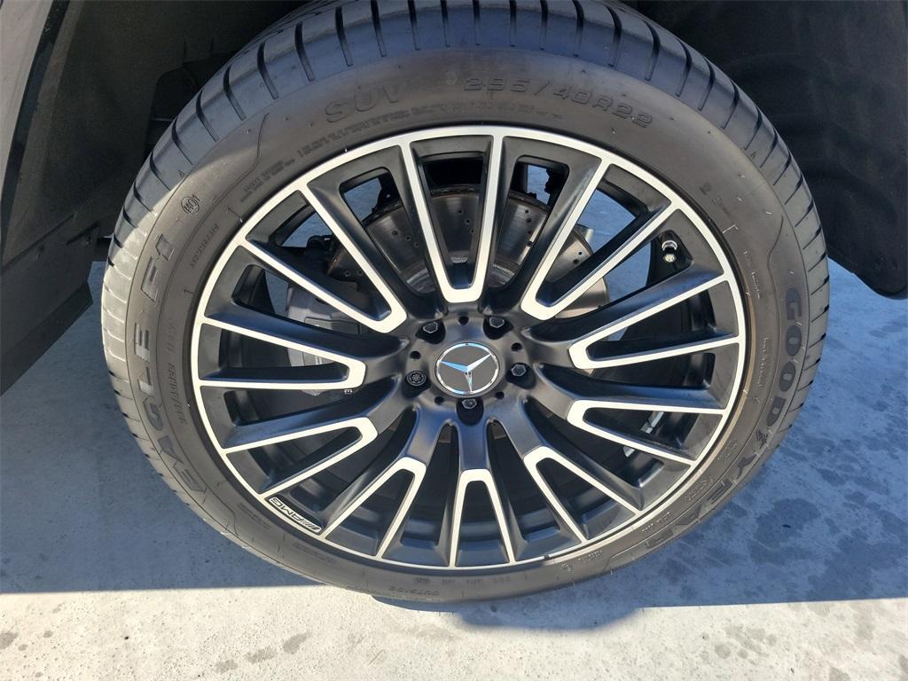 used 2025 Mercedes-Benz AMG G 63 car, priced at $279,000