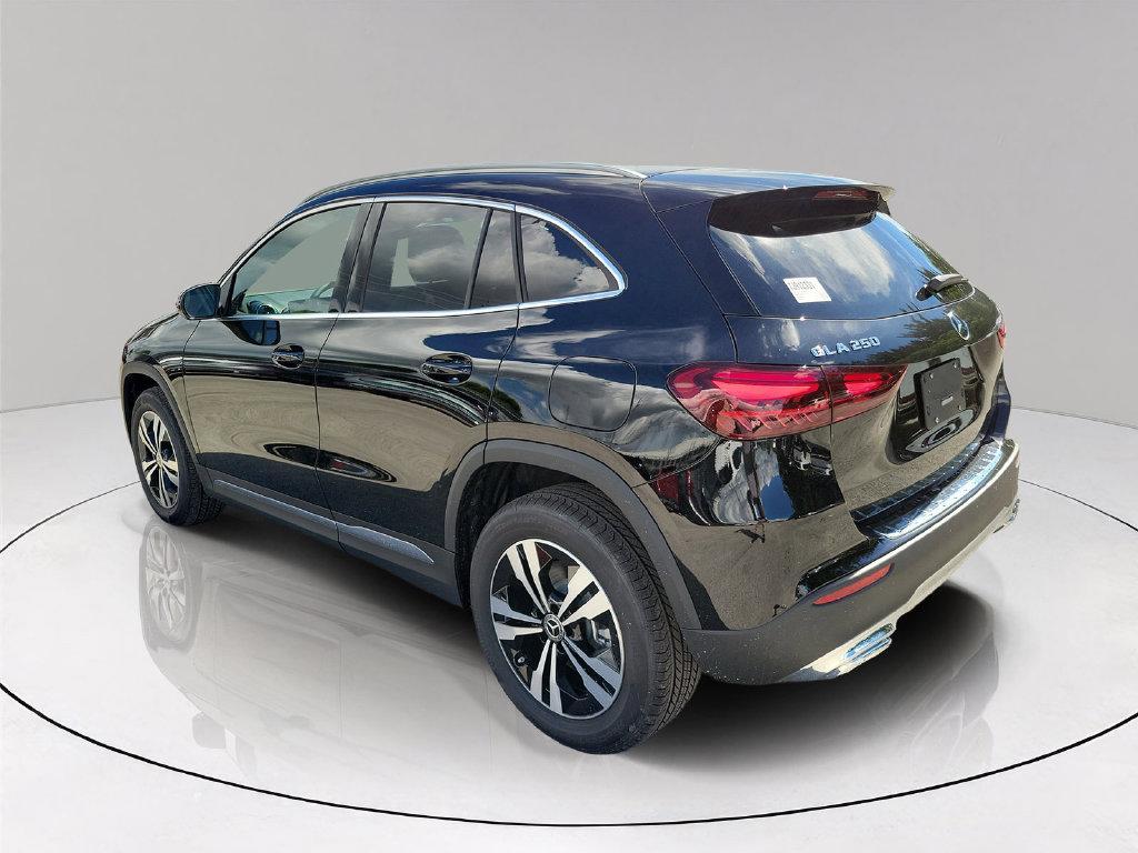 new 2026 Mercedes-Benz GLA 250 car, priced at $43,325