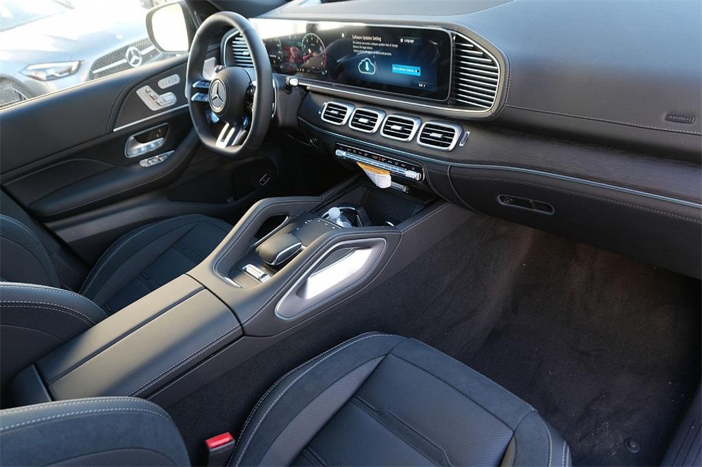 new 2026 Mercedes-Benz AMG GLE 53 car