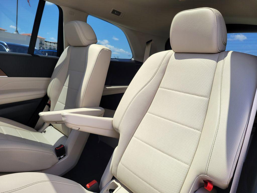 used 2023 Mercedes-Benz GLS 450 car, priced at $63,950