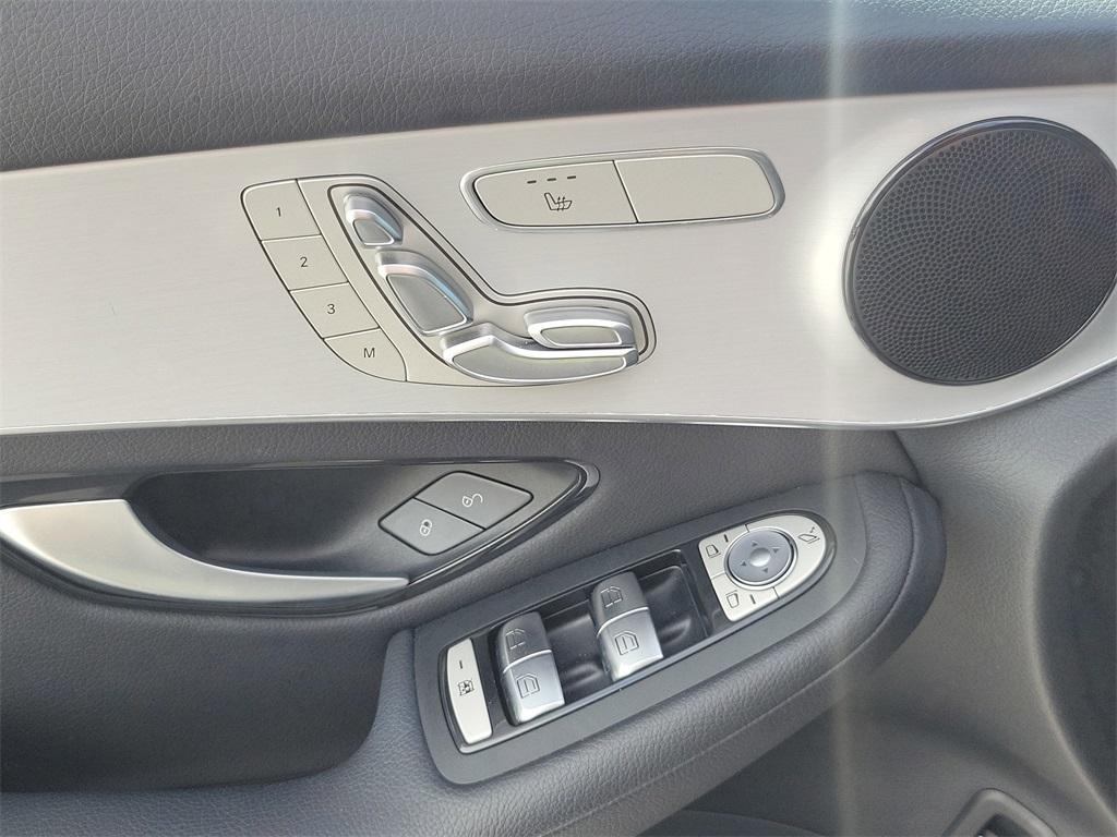 used 2022 Mercedes-Benz GLC 300 car, priced at $35,900