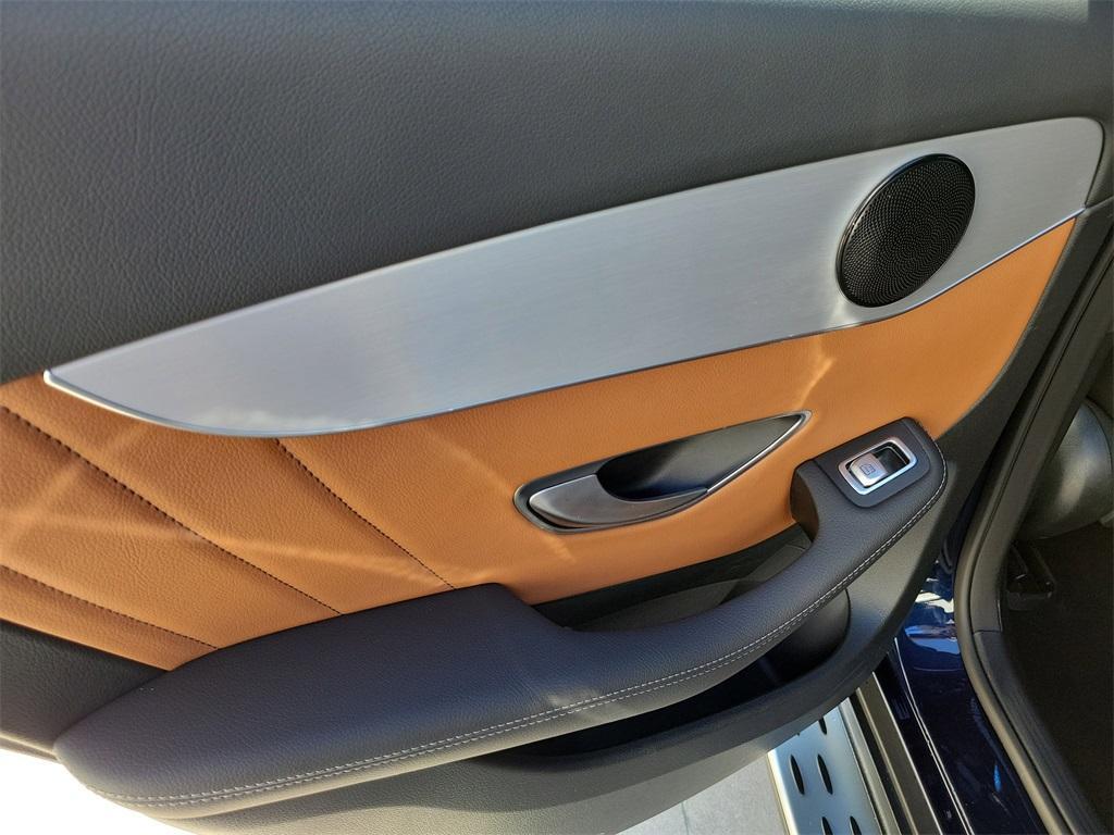 used 2021 Mercedes-Benz GLC 300 car, priced at $32,900