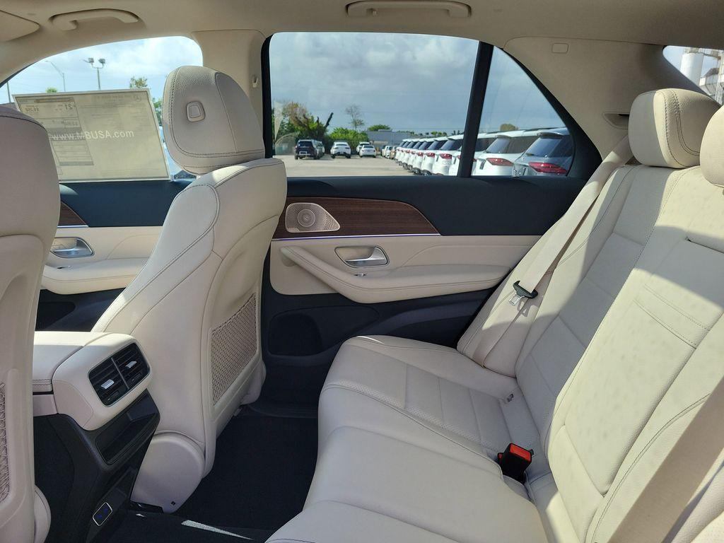 new 2026 Mercedes-Benz GLE 450 car, priced at $81,295