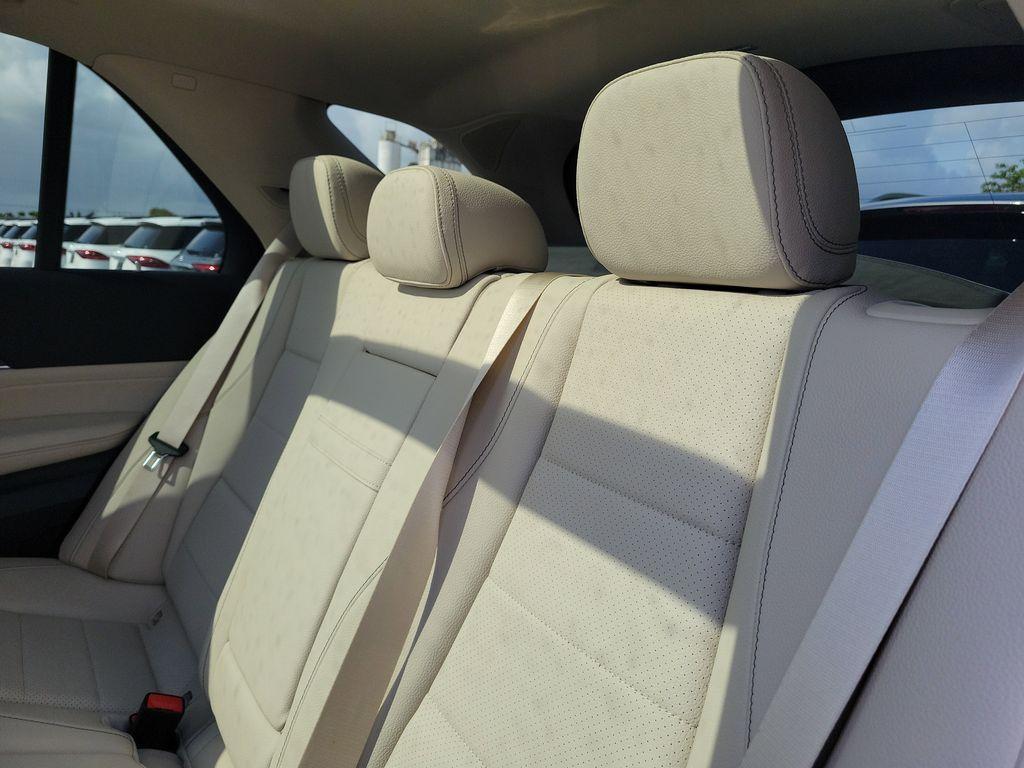 new 2026 Mercedes-Benz GLE 450 car, priced at $81,295