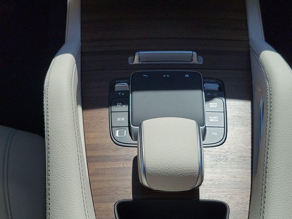 new 2026 Mercedes-Benz GLE 450 car, priced at $81,845