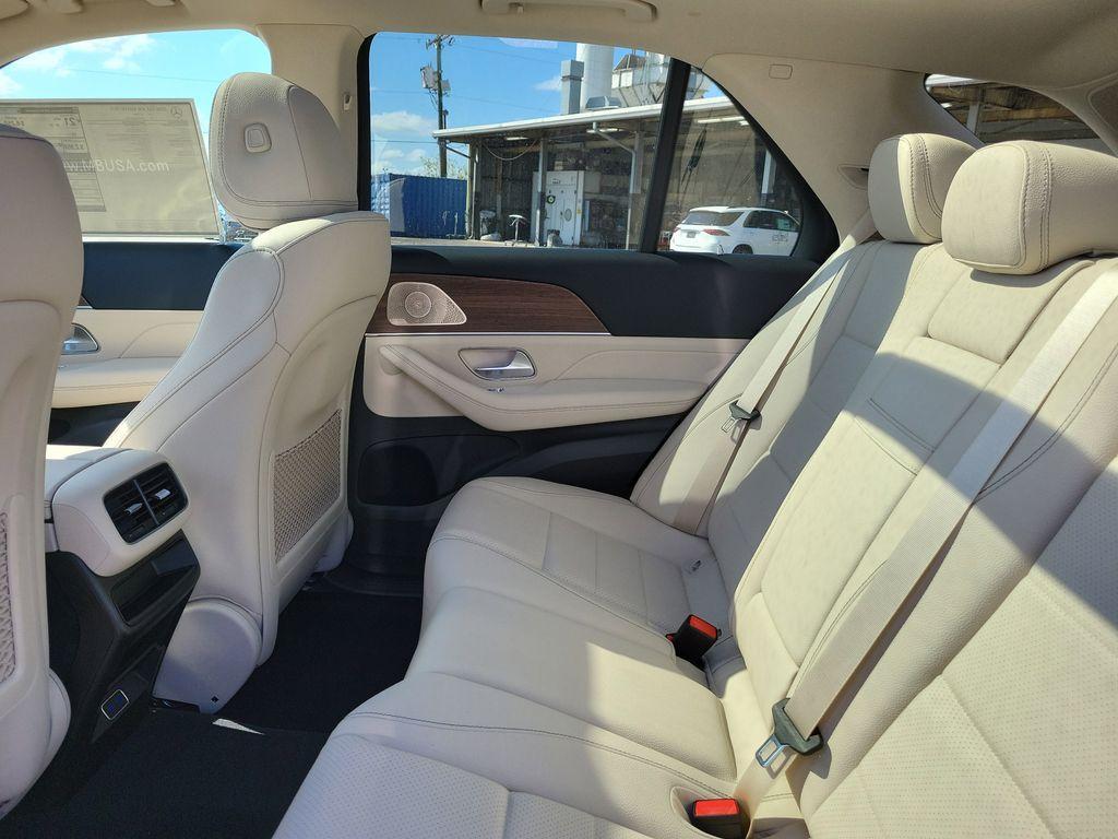 new 2026 Mercedes-Benz GLE 450 car, priced at $81,845