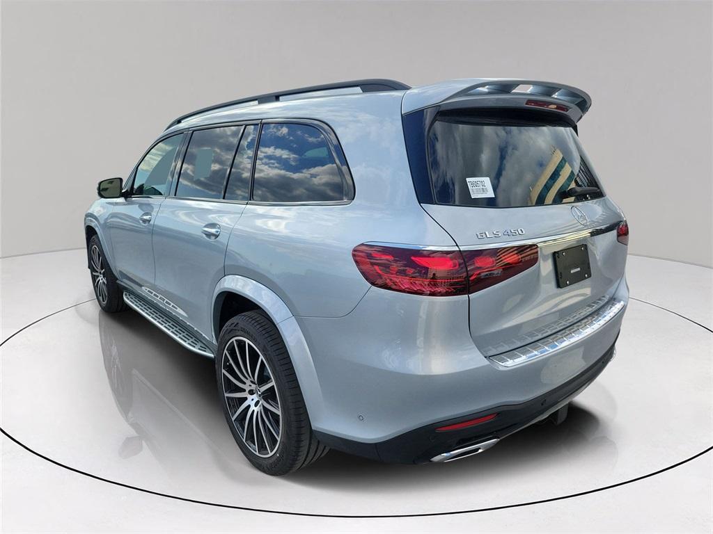 new 2026 Mercedes-Benz GLS 450 car