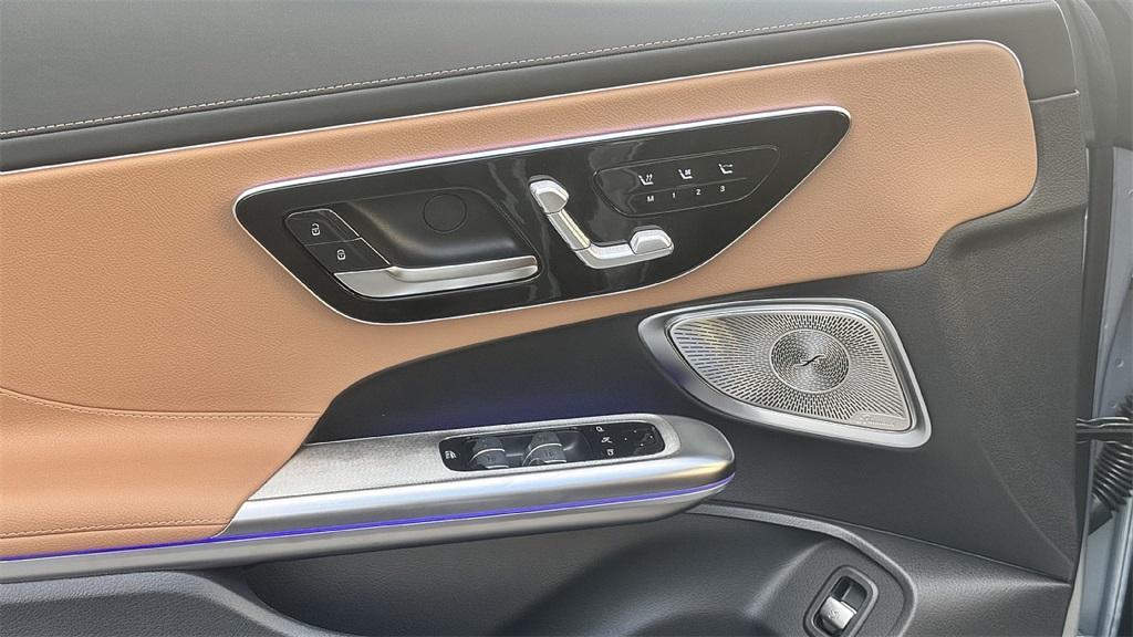 new 2026 Mercedes-Benz CLE 300 car