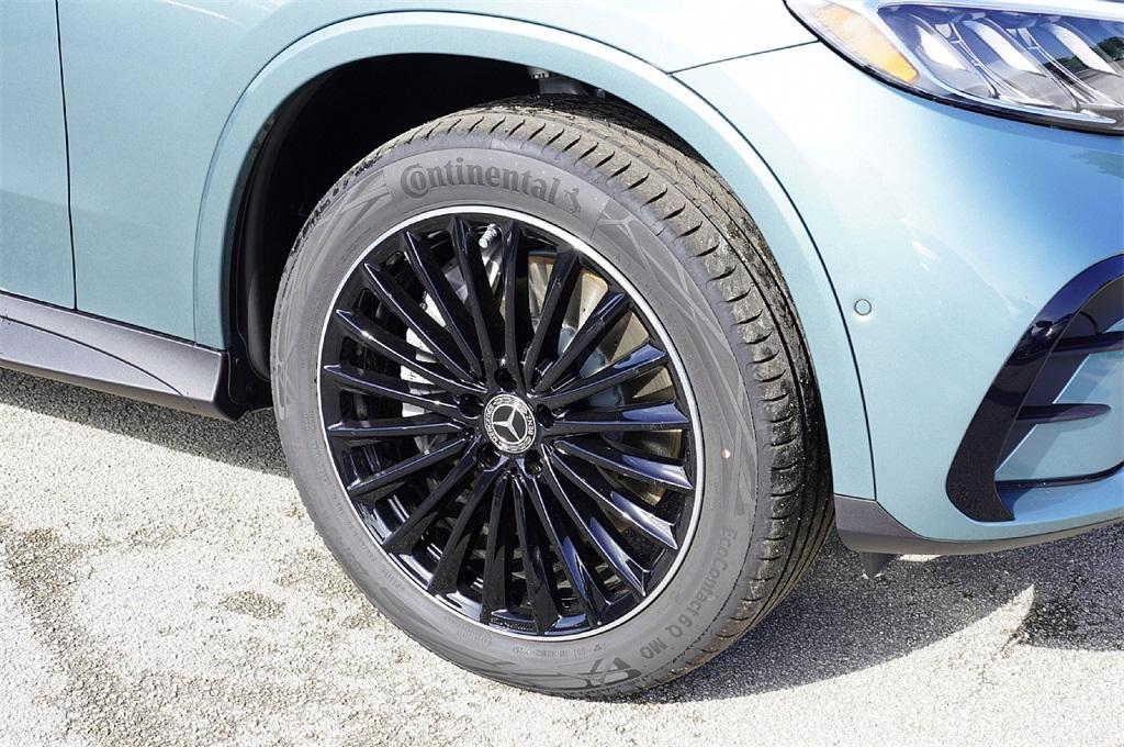 new 2026 Mercedes-Benz GLC 300 car, priced at $60,900