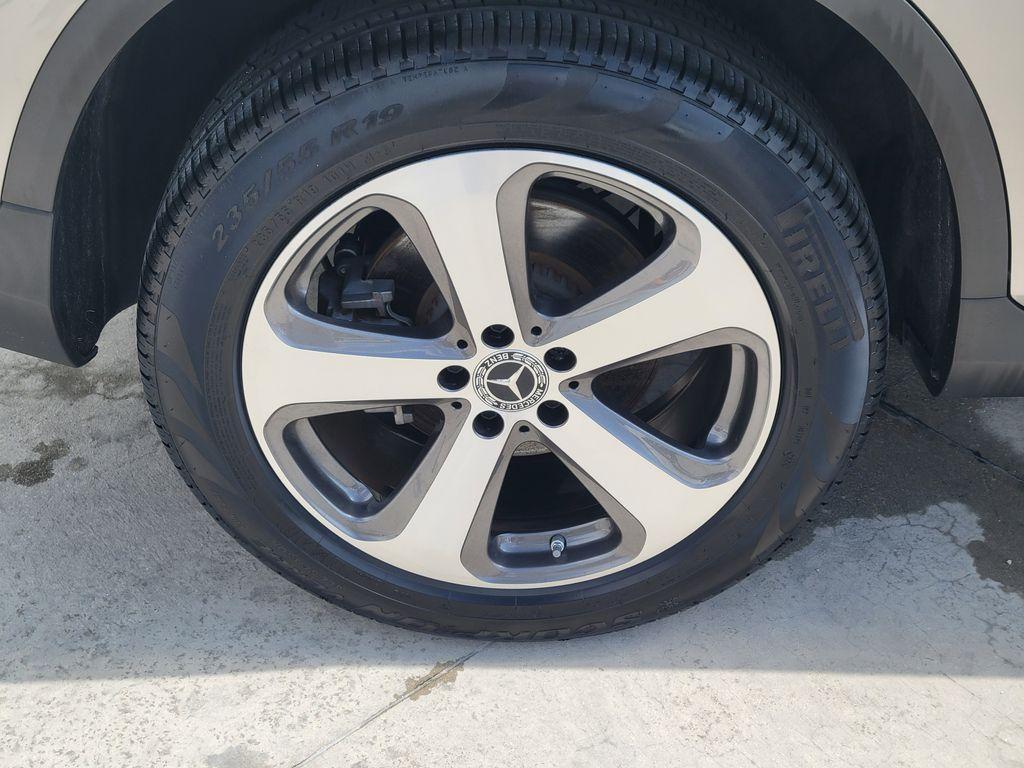 used 2022 Mercedes-Benz GLC 300 car, priced at $32,499