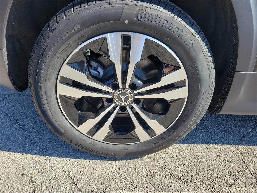 new 2026 Mercedes-Benz GLB 250 car