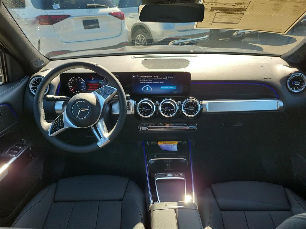 new 2026 Mercedes-Benz GLB 250 car