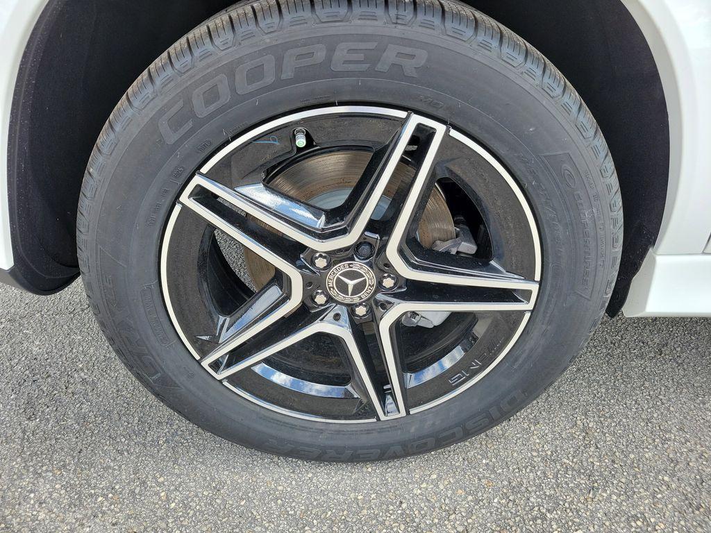 new 2026 Mercedes-Benz GLE 350 car, priced at $73,215