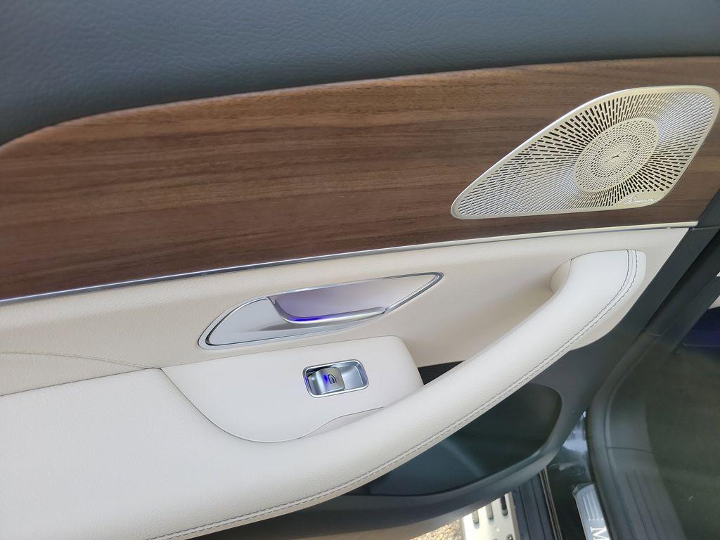 new 2026 Mercedes-Benz GLE 450 car, priced at $81,660