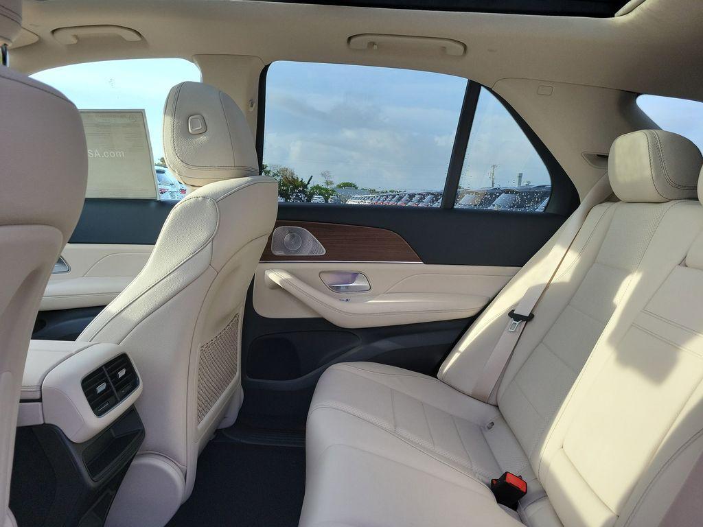 new 2026 Mercedes-Benz GLE 450 car, priced at $81,660