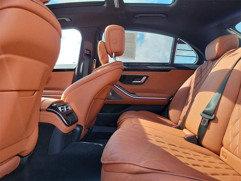 used 2022 Mercedes-Benz S-Class car, priced at $72,996