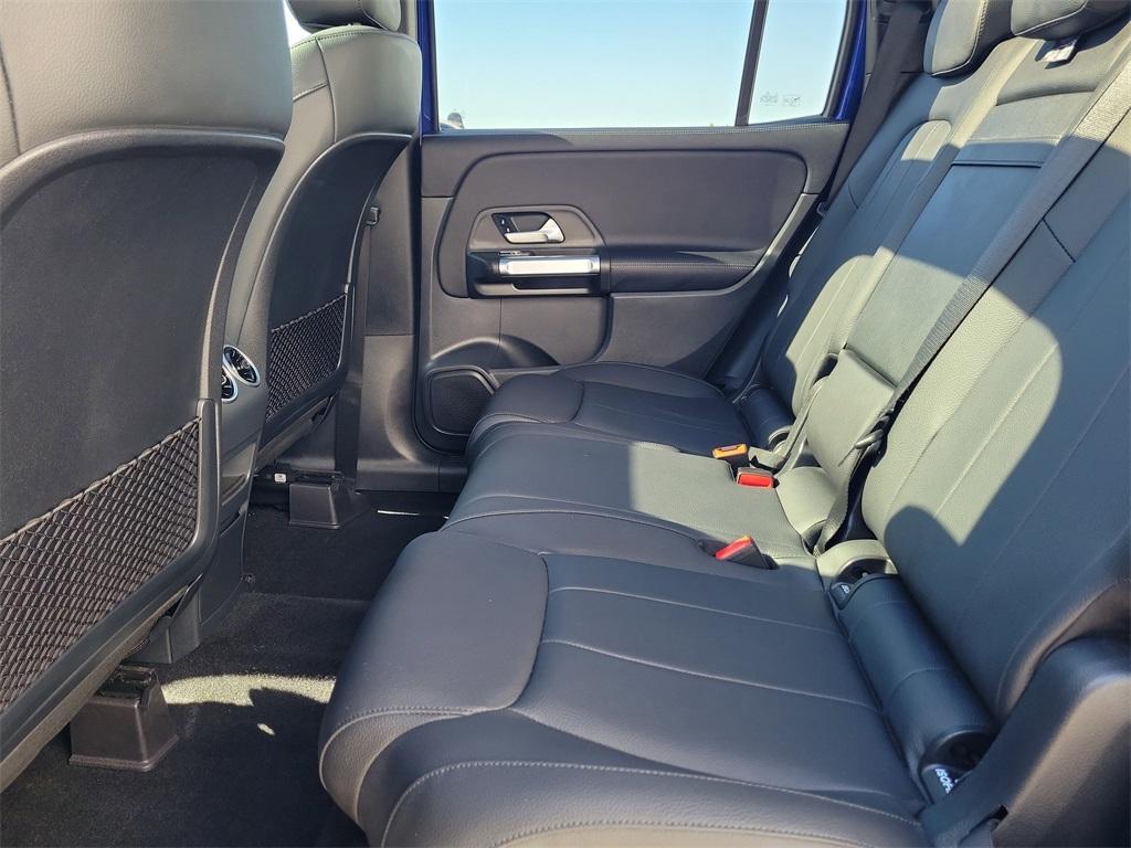 used 2022 Mercedes-Benz GLB 250 car, priced at $30,994