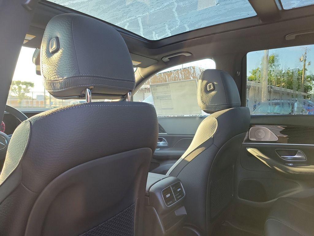 new 2026 Mercedes-Benz GLE 450 car, priced at $87,175
