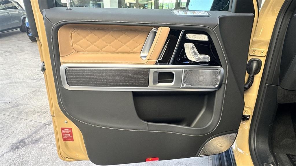 new 2026 Mercedes-Benz AMG G 63 car