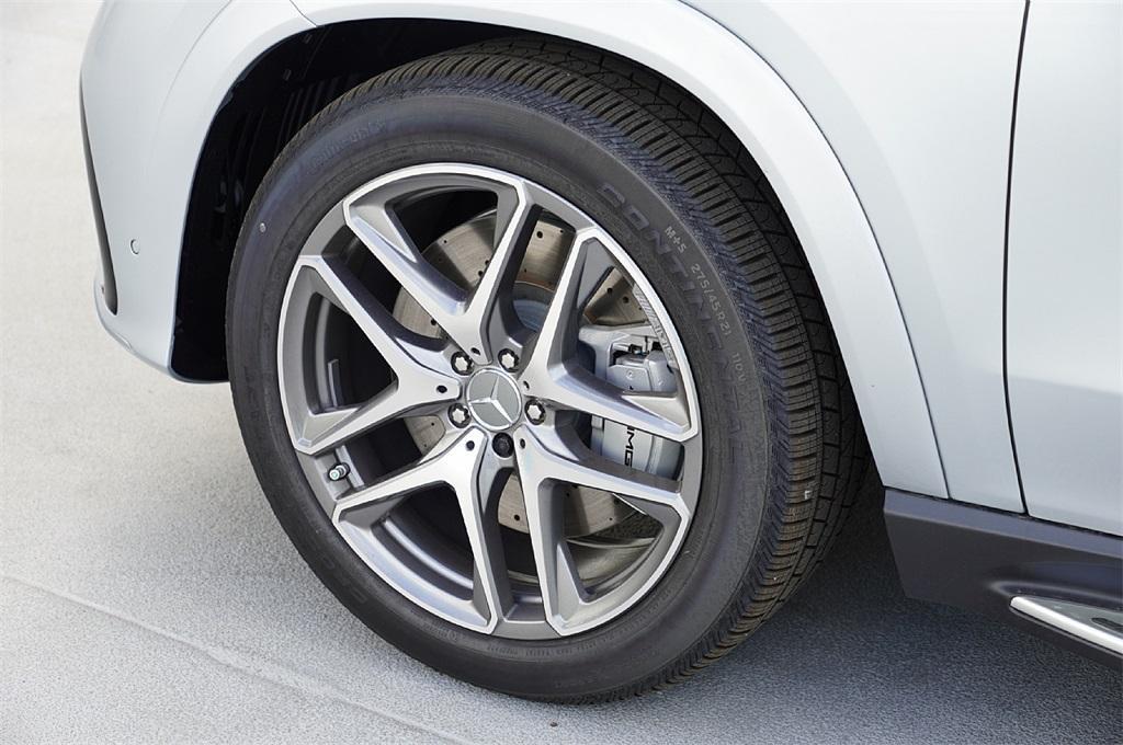 new 2025 Mercedes-Benz AMG GLE 53 car