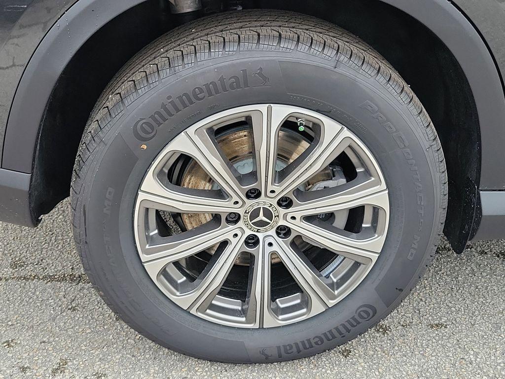 new 2026 Mercedes-Benz GLC 300 car, priced at $53,460