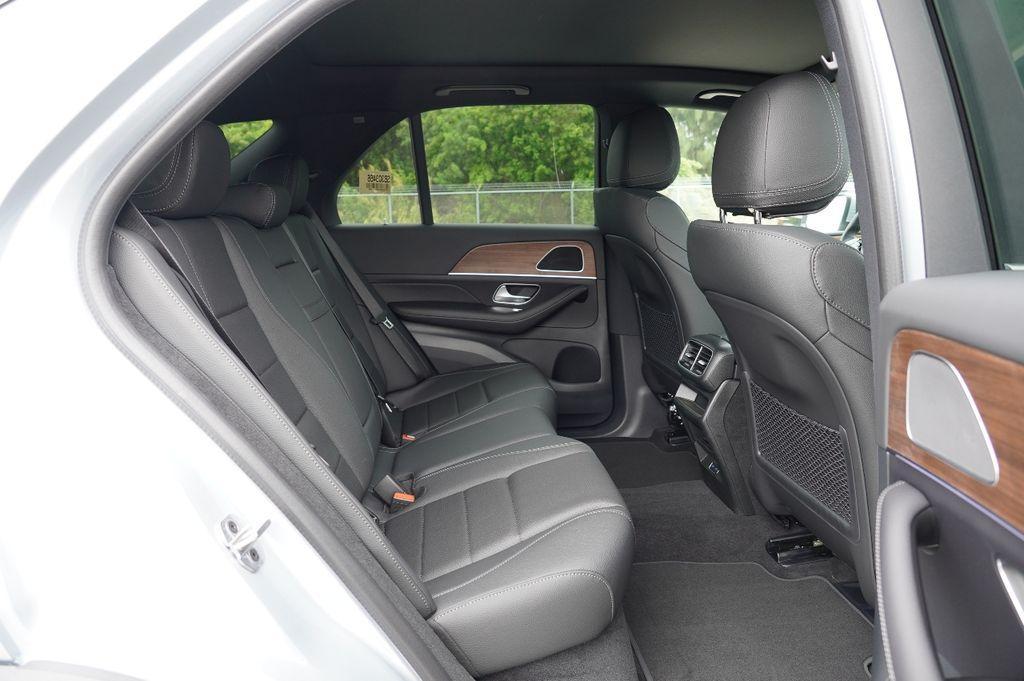 new 2025 Mercedes-Benz GLE 350 car