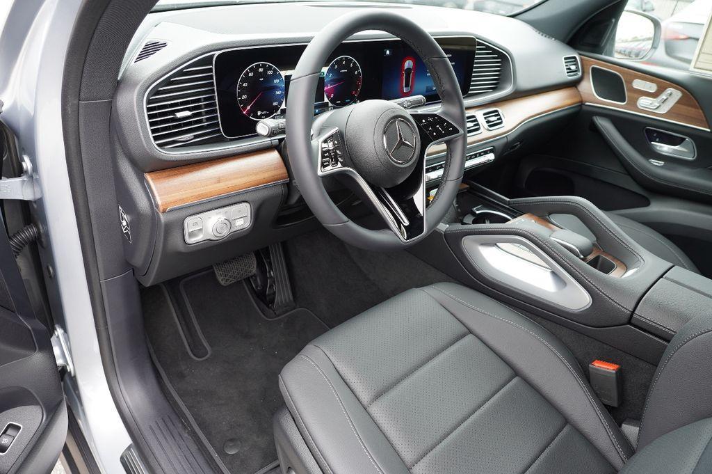 new 2025 Mercedes-Benz GLE 350 car