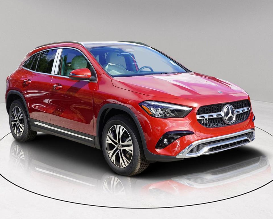 2022 Mercedes-Benz GLA 250, used, $33,174 | VIN 2022 Mercedes-Benz GLA 250, used, $33,174 | VIN