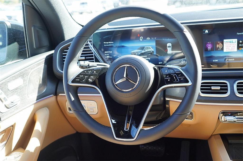 new 2026 Mercedes-Benz GLE 580 car