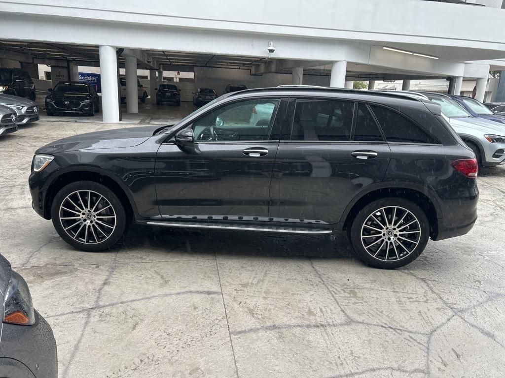 used 2022 Mercedes-Benz GLC 300 car, priced at $35,327