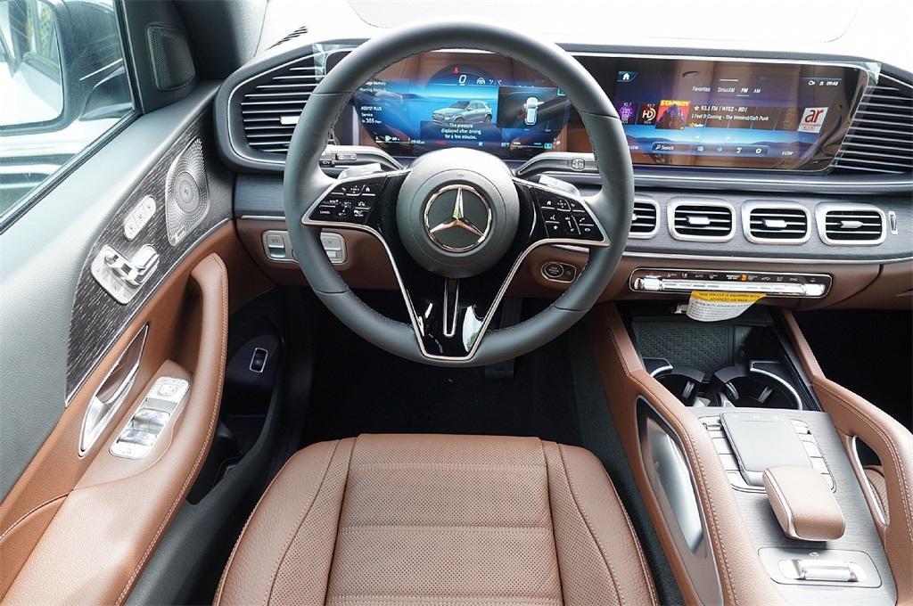 new 2026 Mercedes-Benz GLE 580 car