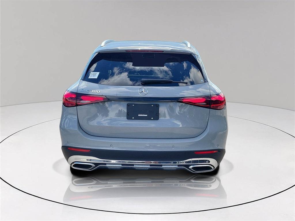 new 2026 Mercedes-Benz GLC 300 car