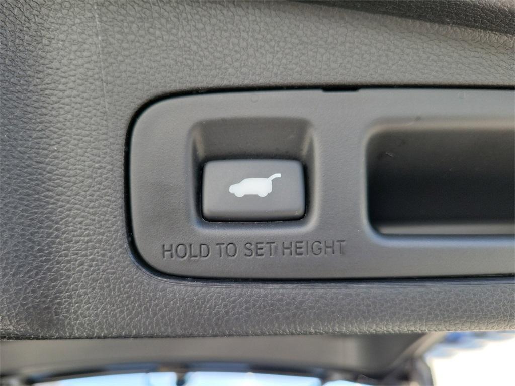 used 2022 Honda CR-V Hybrid car, priced at $26,749