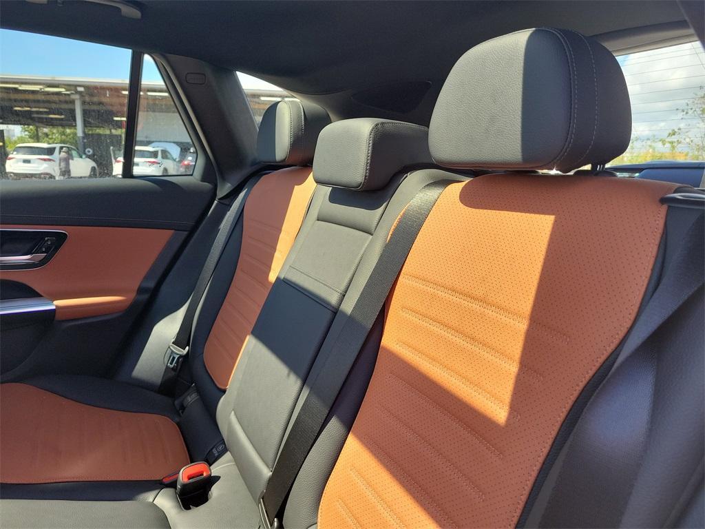 new 2026 Mercedes-Benz GLC 300 car