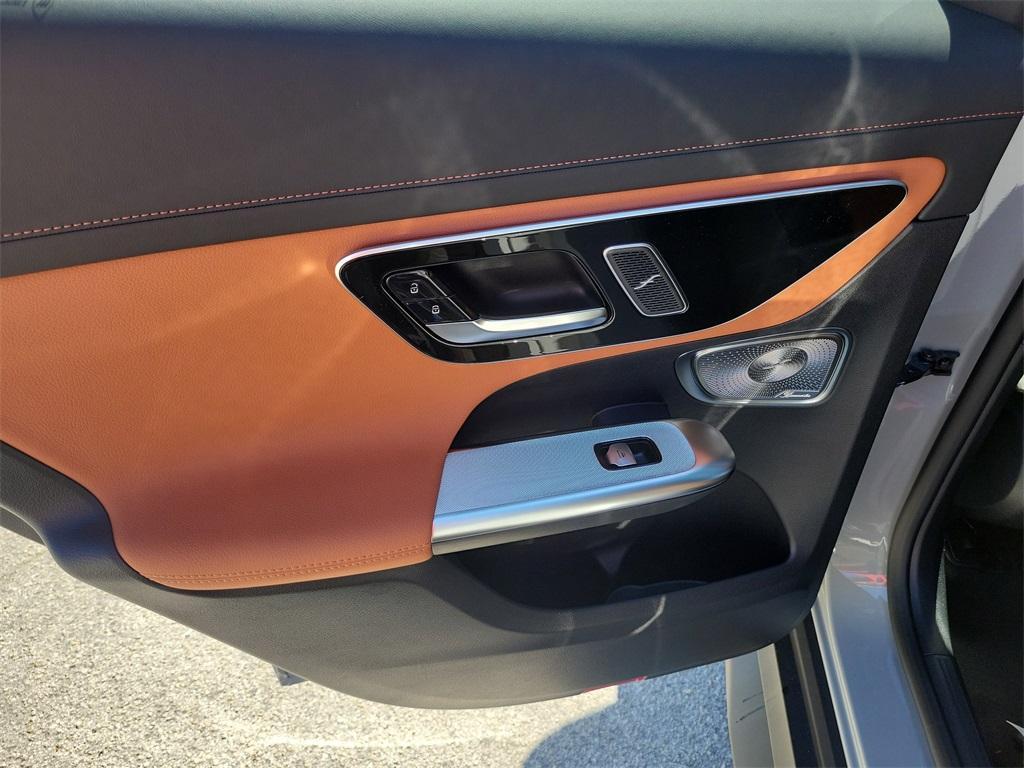 new 2026 Mercedes-Benz GLC 300 car