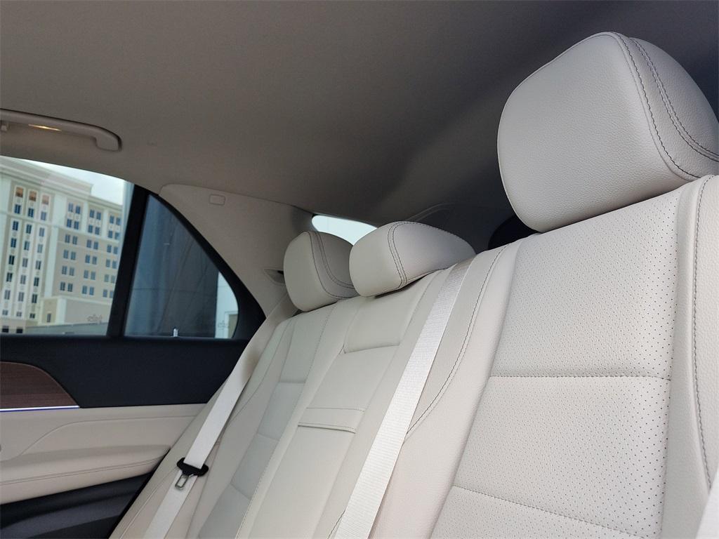 used 2025 Mercedes-Benz GLE 350 car, priced at $62,950