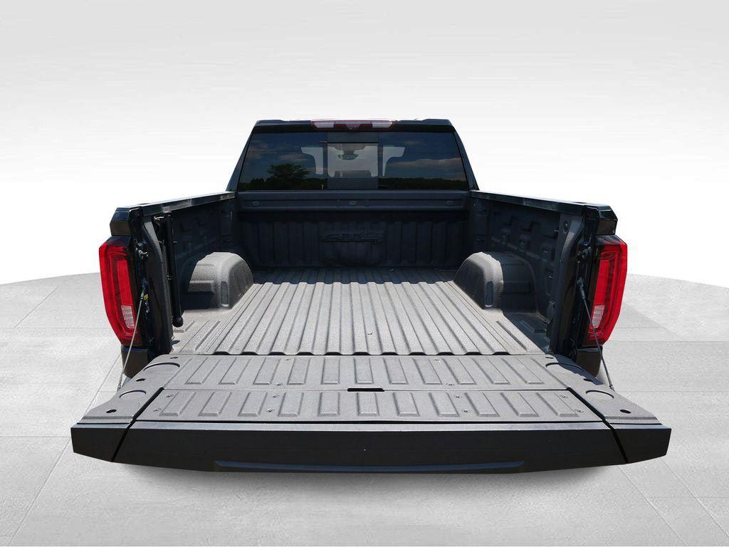 used 2020 GMC Sierra 1500 car, priced at $32,199