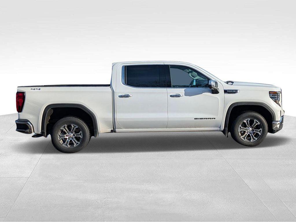 used 2025 GMC Sierra 1500 car, priced at $42,264