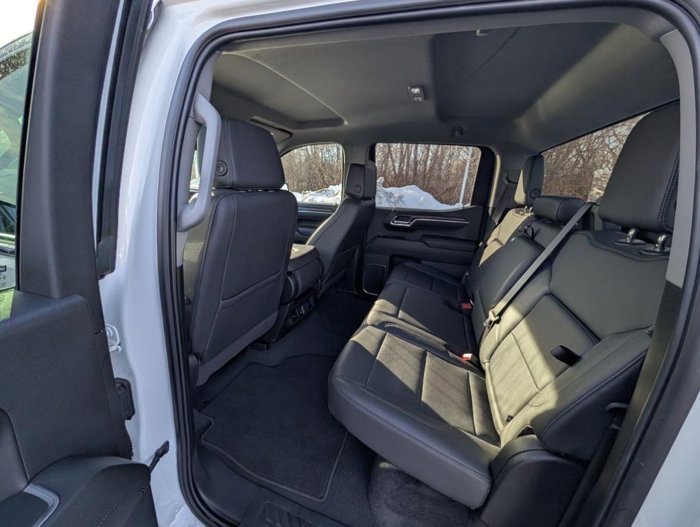 used 2025 GMC Sierra 1500 car, priced at $42,997