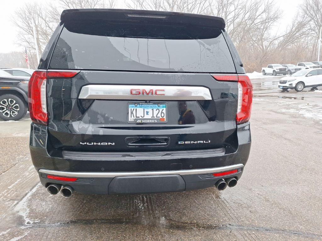 used 2021 GMC Yukon car, priced at $50,997