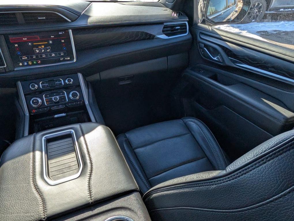 used 2021 GMC Yukon car, priced at $50,555