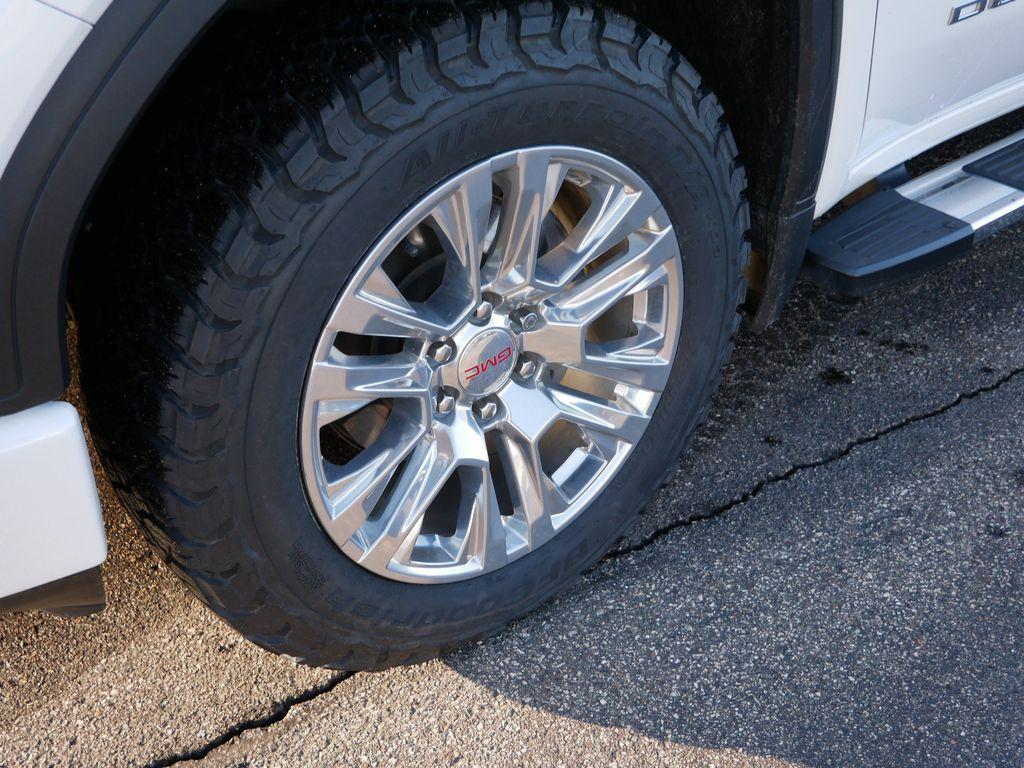 used 2020 GMC Sierra 1500 car, priced at $41,187